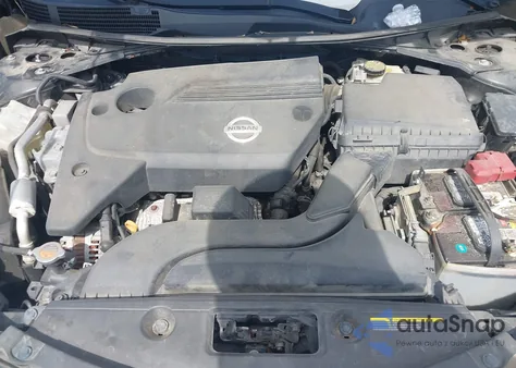 2015 Nissan Altima 2.5 S z USA, uszkodzony, nr VIN 1N4AL3AP1FN364891